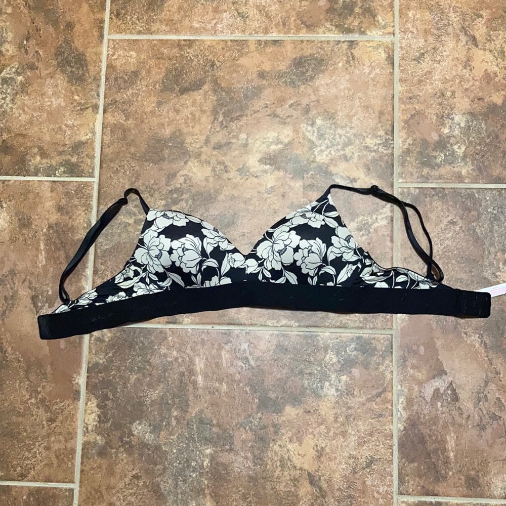 Pink Wireless Bra